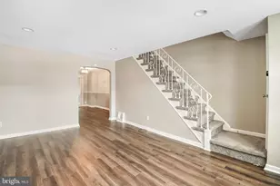 807 Surrey Ln, Glenolden, PA 19036 - Photo 2