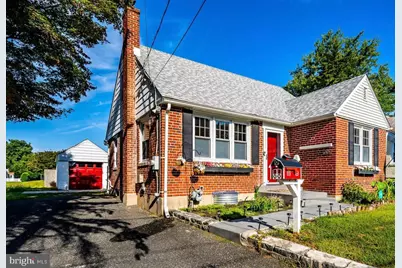 1009 Morton Avenue, Folsom, PA 19033 - Photo 2