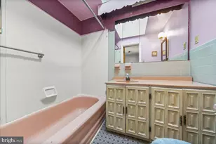 2038 Kent Rd, Folcroft, PA 19032 - Photo 12