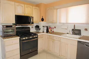 306 S State Rd, Upper Darby, PA 19082 - Photo 16