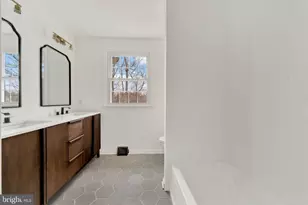 658 W Rolling Rd, Springfield, PA 19064 - Photo 28