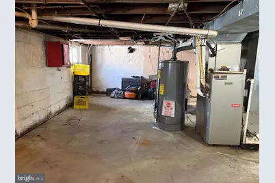 1015 Galbraith Avenue, Upper Chichester, PA 19061 - Photo 18