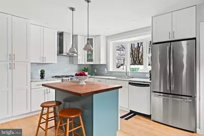 444 Saint Davids Avenue, Wayne, PA 19087 - Photo 12