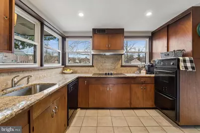 120 W Essex Avenue, Lansdowne, PA 19050 - Photo 12