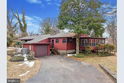 120 W Essex Avenue, Lansdowne, PA 19050 - Photo 2