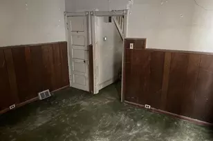 708 Jeffrey St, Chester, PA 19013 - Photo 6