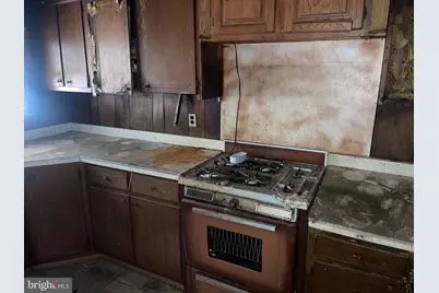 708 Jeffrey Street, Chester, PA 19013 - Photo 8