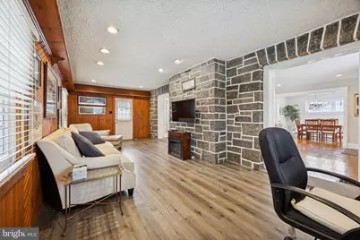 120 W Springfield Road, Springfield, PA 19064 - Photo 8