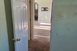 428 Hazel Ave, Folsom, PA 19033 - Photo 6