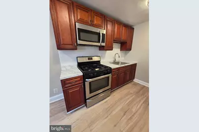 203 Spring Valley Road, Darby, PA 19023 - Photo 2