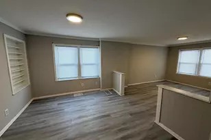 1700 W 11th St, Chester, PA 19013 - Photo 8