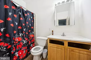 1605 W 7th St, Chester, PA 19013 - Photo 10