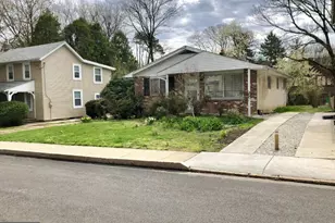 41 Garrett Ave, Bryn Mawr, PA 19010 - Photo 2