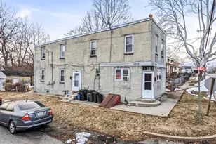 1300 Townsend St, Chester, PA 19013 - Photo 2