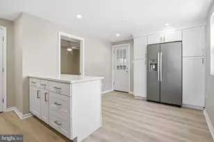 332 White Ave, Linwood, PA 19061 - Photo 12