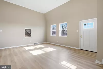 332 White Avenue, Linwood, PA 19061 - Photo 4