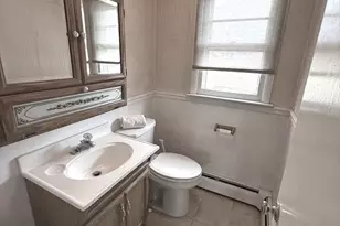 1226 Redwood Ave, Folsom, PA 19033 - Photo 12