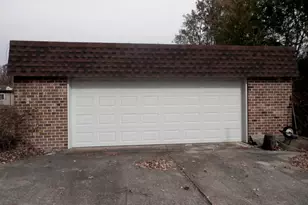 1226 Redwood Ave, Folsom, PA 19033 - Photo 34