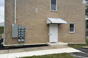 122 E Ridge Rd, Marcus Hook, PA 19061 - Photo 6