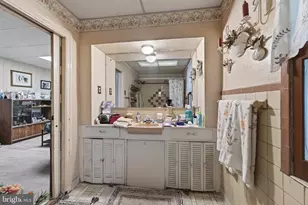 1949 Forrest Ave, Morton, PA 19070 - Photo 22