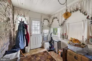 1949 Forrest Ave, Morton, PA 19070 - Photo 40