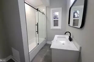 602 Paxon Hollow Rd, Broomall, PA 19008 - Photo 8