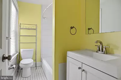 33 E Front Street #2ND FL, Media, PA 19063 - Photo 8