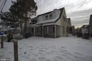 1109 Brown St, Chester, PA 19013 - Photo 2