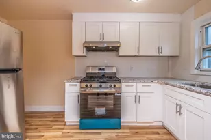 577 Snowden Rd, Upper Darby, PA 19082 - Photo 6