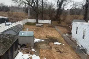 215 Chippewa St, Essington, PA 19029 - Photo 18