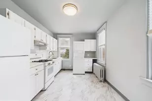 246 S Fairview Ave, Upper Darby, PA 19082 - Photo 2