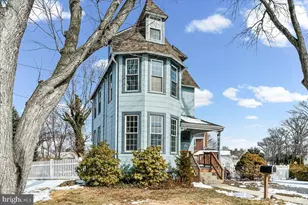 204 Rutledge Ave, Folsom, PA 19033 - Photo 2