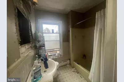 201 W Baltimore Avenue, Clifton Heights, PA 19018 - Photo 30