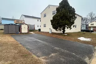 506 Corinthian Ave, Essington, PA 19029 - Photo 4