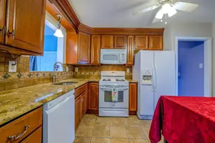 217 Bramber, Broomall, PA 19008 - Photo 10