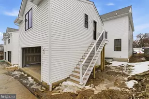 453 E Franklin St, Media, PA 19063 - Photo 58