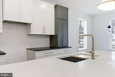 453 E Franklin Street #SINGLE, Media, PA 19063 - Photo 10