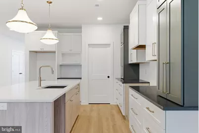 453 E Franklin Street, Media, PA 19063 - Photo 18