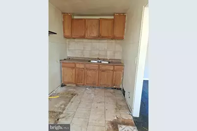 919 Sharon Avenue, Sharon Hill, PA 19079 - Photo 6