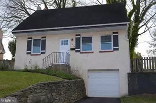 1316 Bullens Ln, Woodlyn, PA 19094 - Photo 2