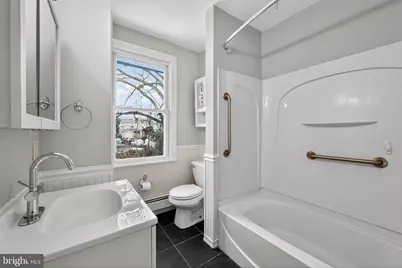 223 Lafayette Avenue, Darby, PA 19023 - Photo 6