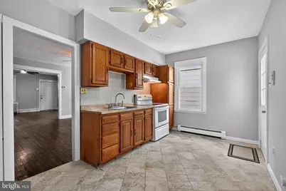 223 Lafayette Avenue, Darby, PA 19023 - Photo 6