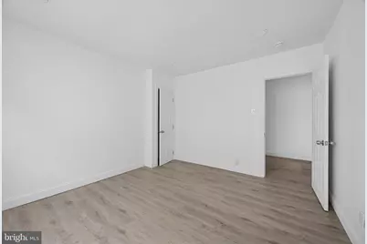 25 N Pennock Avenue, Upper Darby, PA 19082 - Photo 6