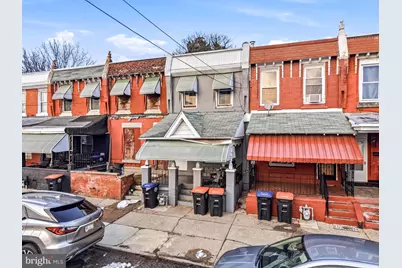 323 Yarnall Street, Chester, PA 19013 - Photo 2