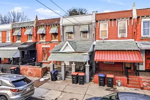 323 Yarnall St, Chester, PA 19013 - Photo 2