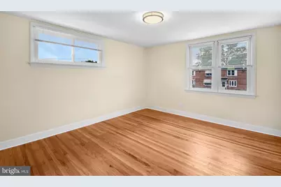 666 Rively Avenue, Glenolden, PA 19036 - Photo 6