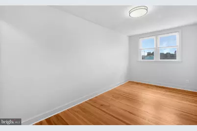 666 Rively Avenue, Glenolden, PA 19036 - Photo 4