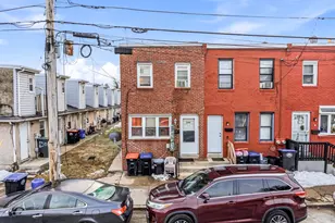 206 Broomall St, Chester, PA 19013 - Photo 2