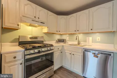 265 W Wyncliffe Avenue, Clifton Heights, PA 19018 - Photo 10