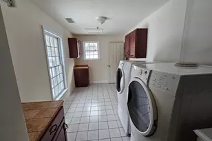 1 Dunminning Rd, Newtown Square, PA 19073 - Photo 20